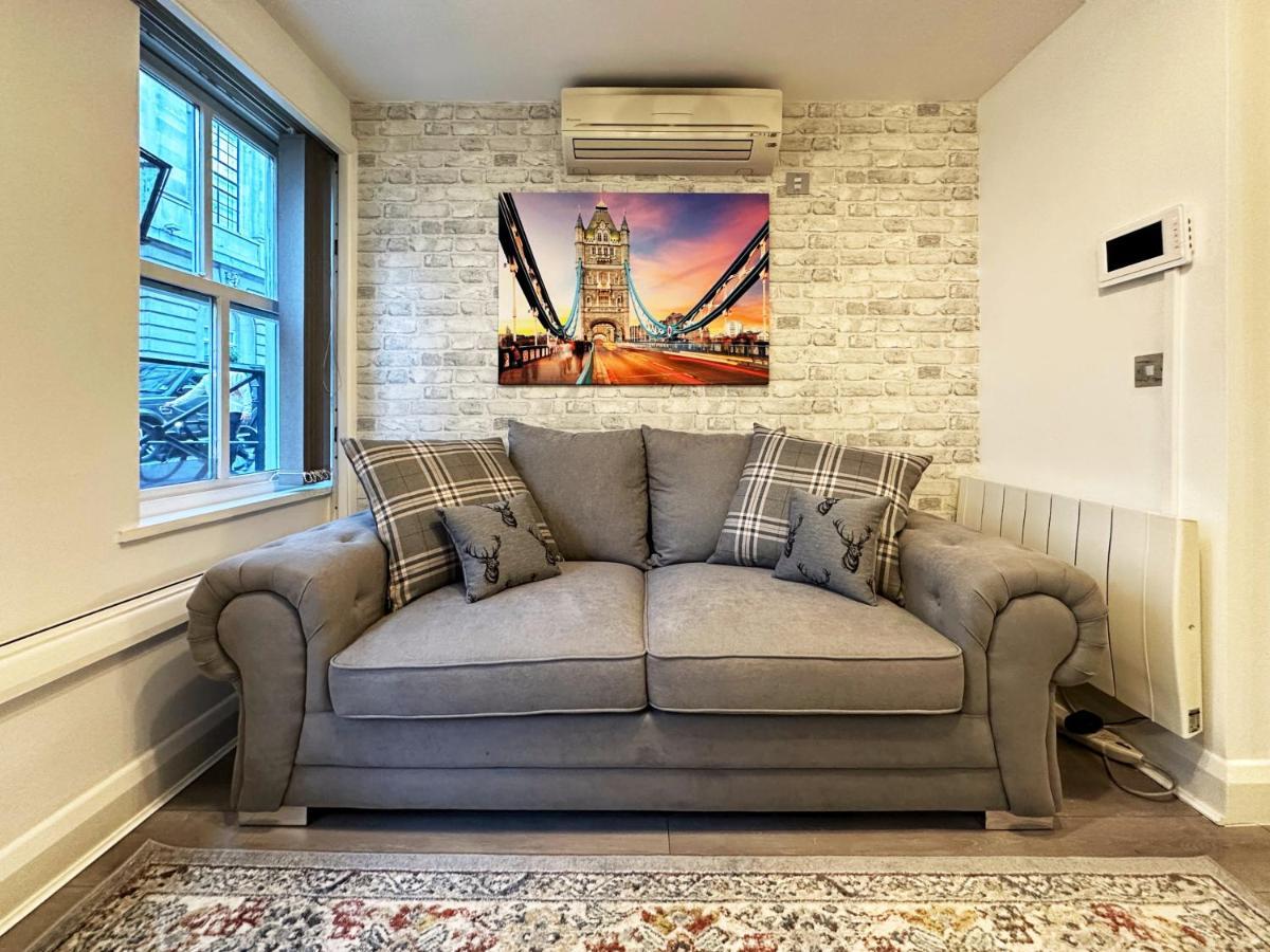 Chic Apartment In Mayfair London Exterior foto